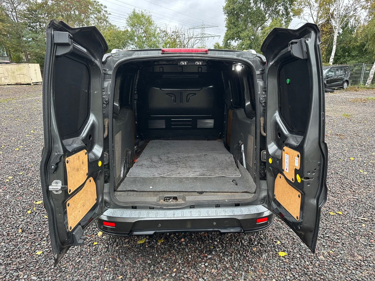 Ford Transit Connect (AC*SitzHZ*Rückfahrkamera) - Furgoneta de pasajeros: foto 5 Ford Transit Connect (AC*SitzHZ*Rückfahrkamera) - Furgoneta de pasajeros: foto 5