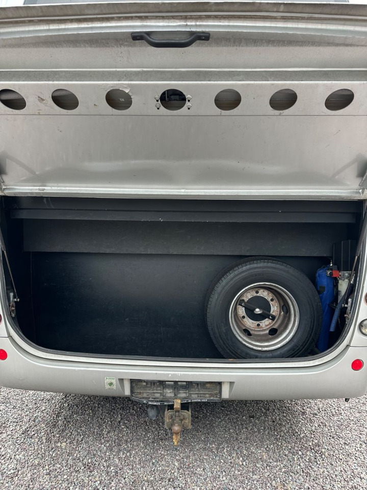 Iveco Kapena Tema 100 (32*Sitze*DE*TOP*Schalt) O510 Iveco Kapena Tema 100 , O 510, 818, Rapido - Minibús, Furgoneta de pasajeros: foto 3 Iveco Kapena Tema 100 (32*Sitze*DE*TOP*Schalt) O510 Iveco Kapena Tema 100 , O 510, 818, Rapido - Minibús, Furgoneta de pasajeros: foto 3