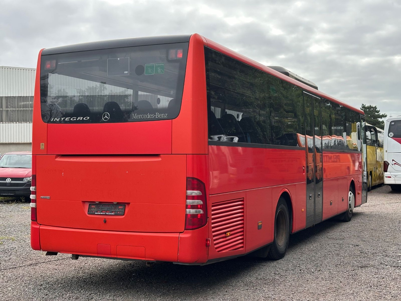 Autobús suburbano Mercedes-Benz O550 Integro (56 Sitze*Klima*Schalt): foto 8