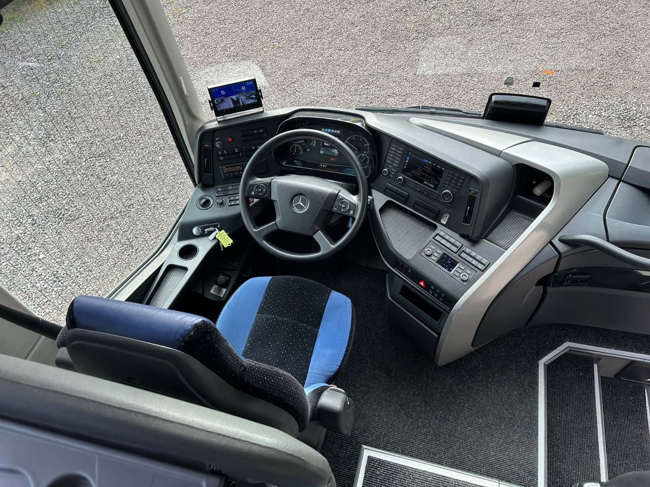 Mercedes-Benz Tourismo E 16 RHD-M/2A (wenig Km*TOP*61 Sitze) - Autocar: foto 4 Mercedes-Benz Tourismo E 16 RHD-M/2A (wenig Km*TOP*61 Sitze) - Autocar: foto 4