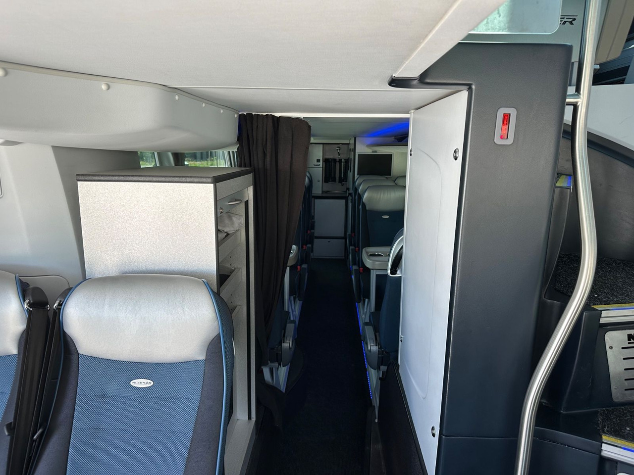 Autobús de dos pisos Neoplan P06 Skyliner L (83 Sitze*TOP*Motor Neu*Panorama): foto 17