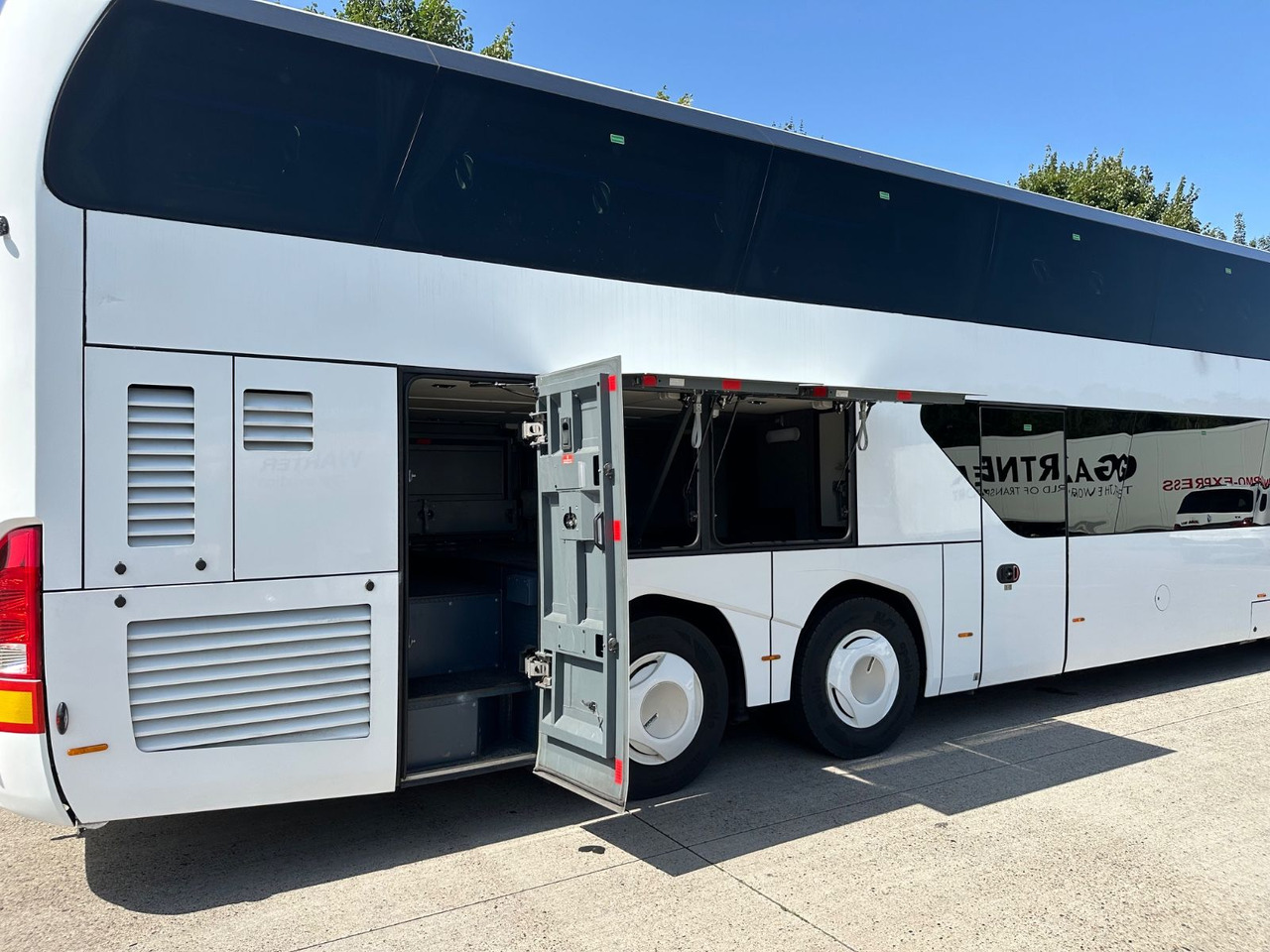 Autobús de dos pisos Neoplan P06 Skyliner L (83 Sitze*TOP*Motor Neu*Panorama): foto 12