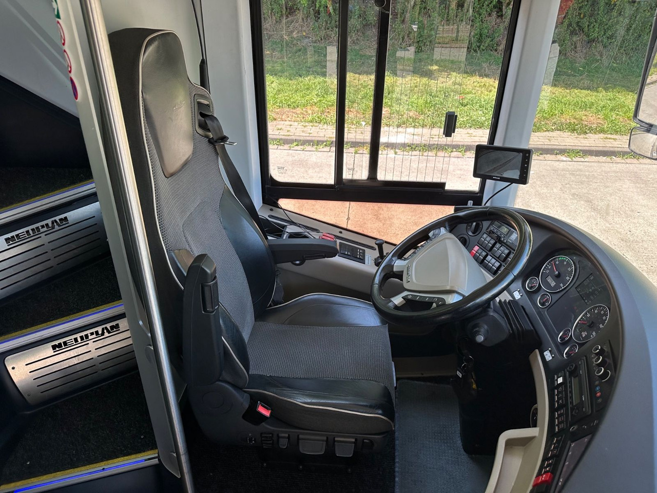 Autobús de dos pisos Neoplan P06 Skyliner L (83 Sitze*TOP*Motor Neu*Panorama): foto 14