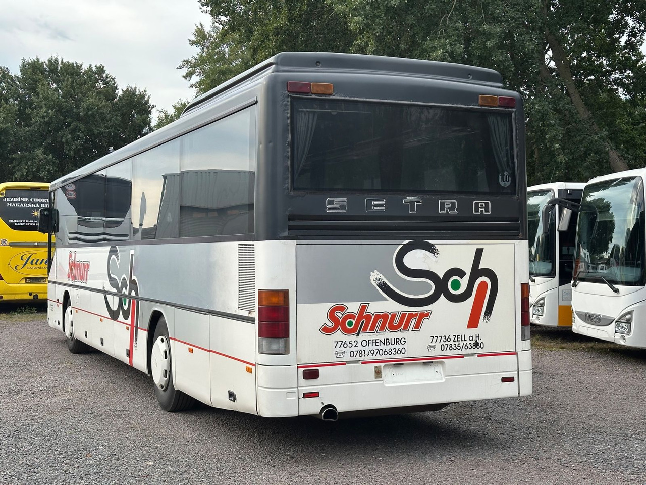 Setra S 315 UL (56 Sitze*Klima*Schalt*TOP) - Autobús suburbano: foto 2 Setra S 315 UL (56 Sitze*Klima*Schalt*TOP) - Autobús suburbano: foto 2